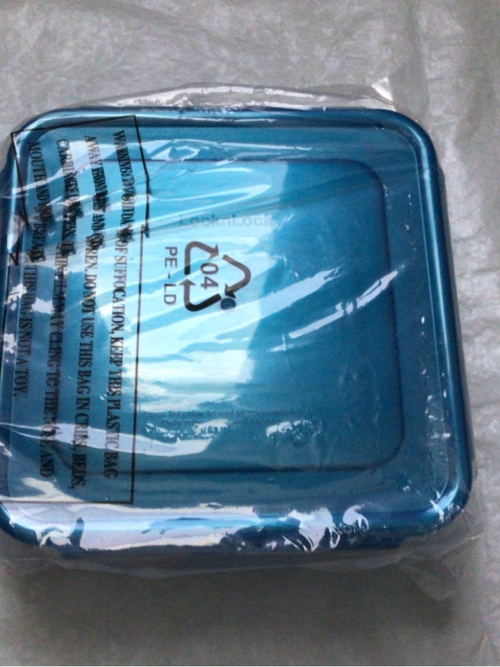 Blue Airtight Food Storage Container with Reusable Lid